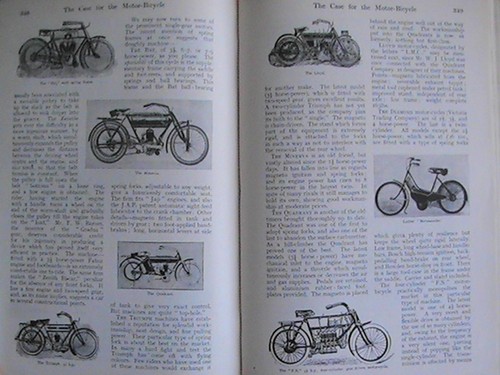 Motorbike motorcycle triumph - motorcycle,